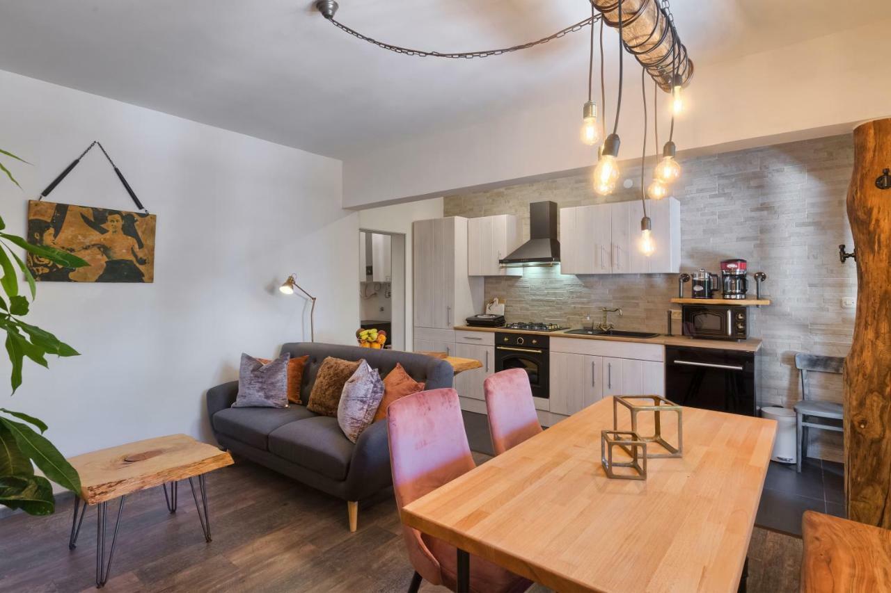 Olga Apartment *